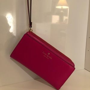 Kate spade wristlet